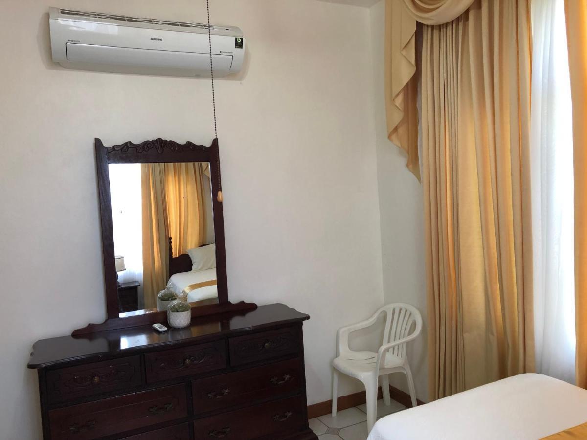 Goldenview Guesthouse Ocho Rios Zewnętrze zdjęcie